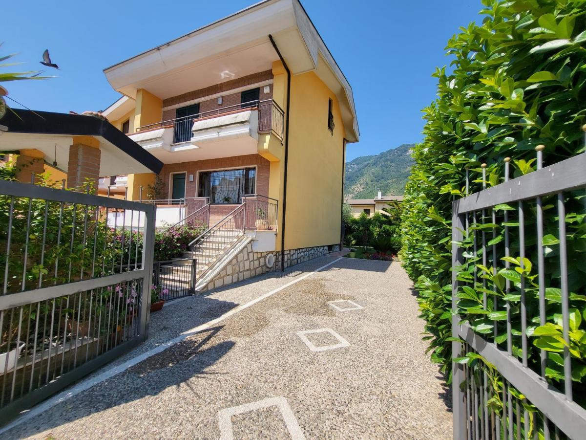 B&B Rossella Montoro Inferiore Exterior foto